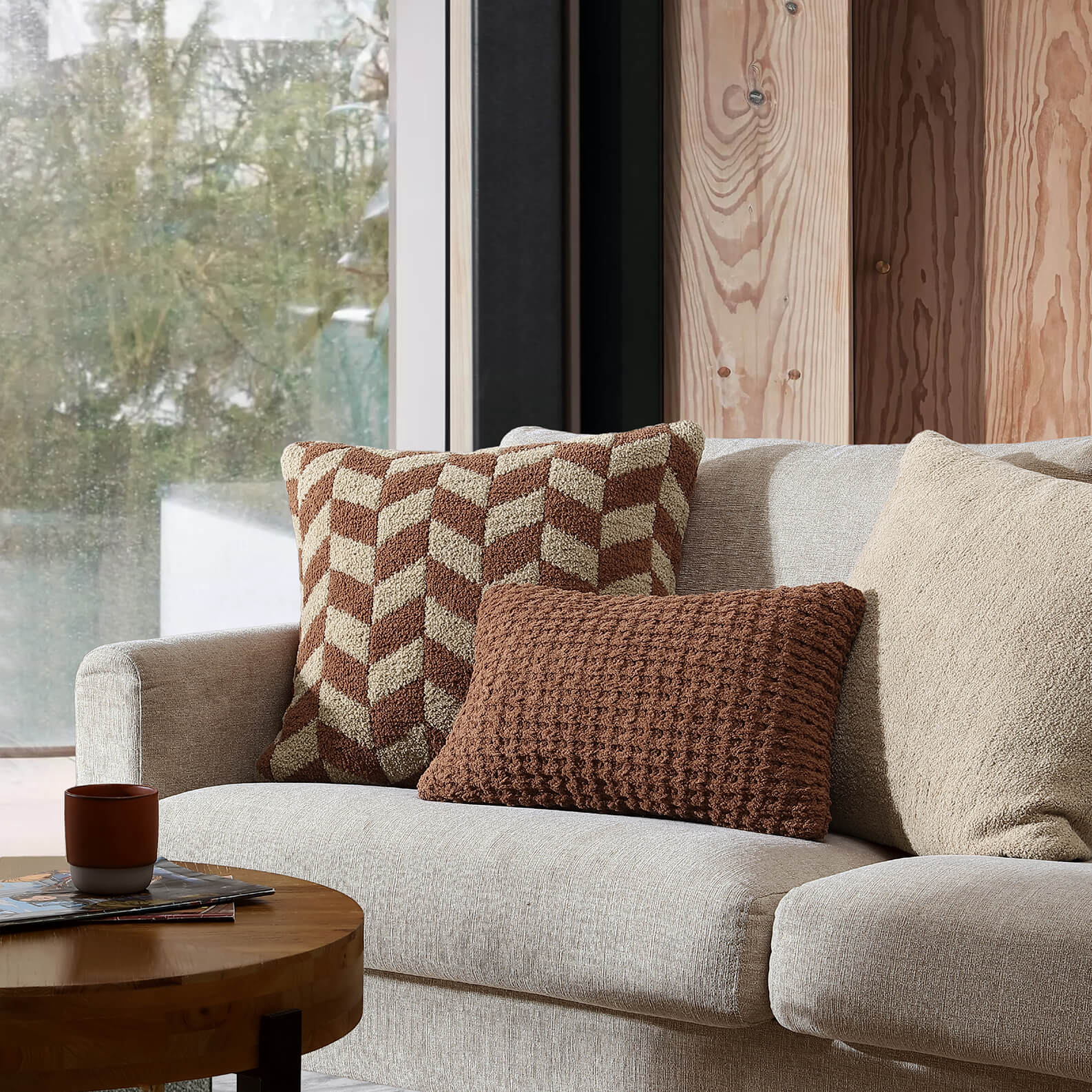 Chevron Throw chestnut Sahara Tan