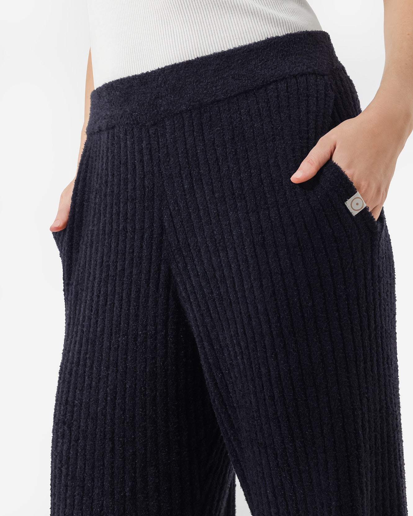 Hypoallergenic ribbed pants for all-season comfort