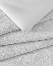 Cloud Silque Stitch Comforter