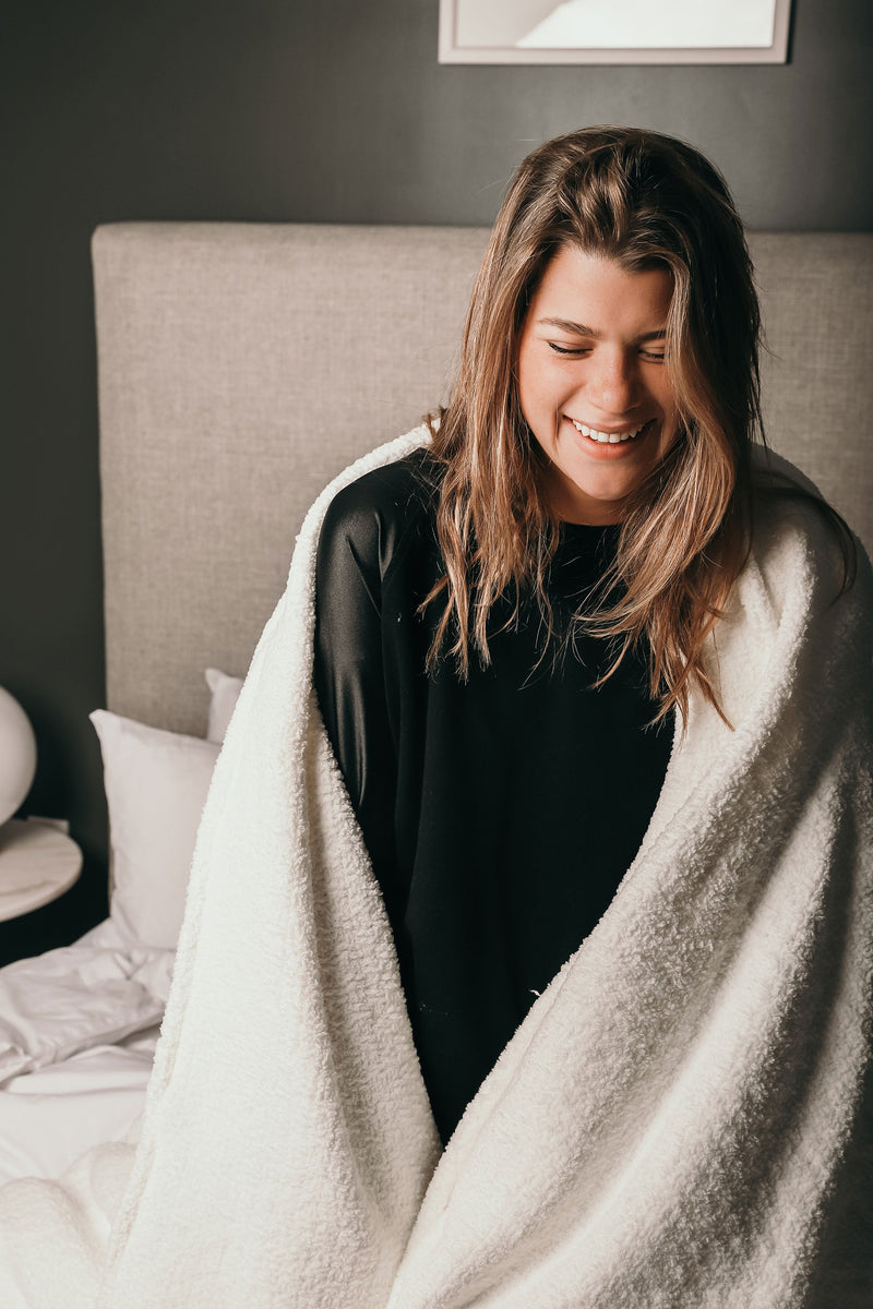 Close-up of Snug Crystal Weighted Blanket with plush fabric