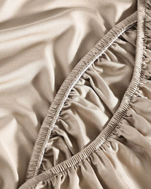 Soft bamboo viscose sheets and pillowcases in eco-friendly bedding set