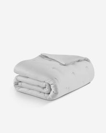 Eco-friendly comforter made from TENCEL Lyocell and recycled PET filling