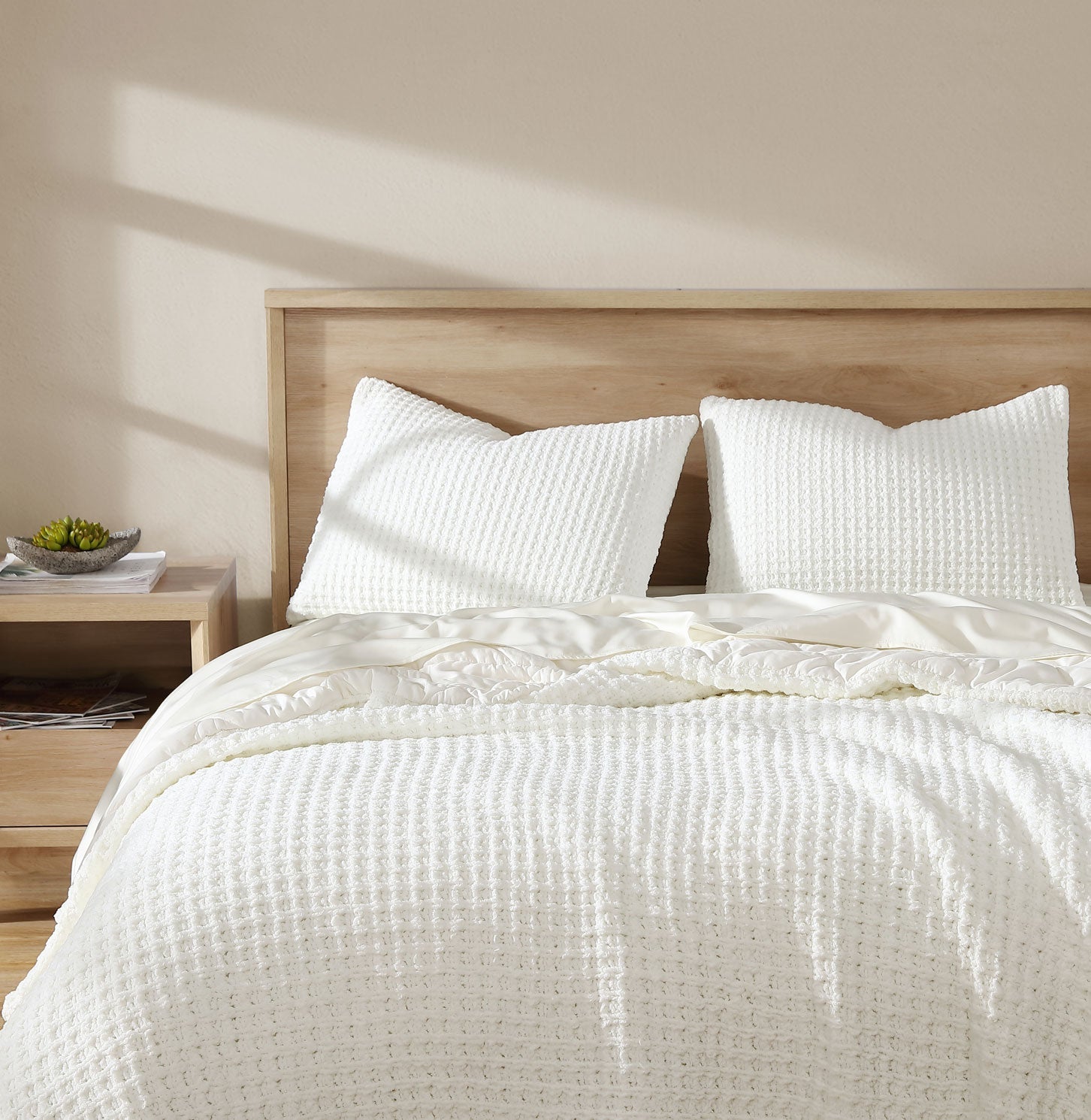 Bamboo underside and waffle-textured top on comforter