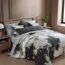 All-in-one comforter replacing duvet and cover in Chromatic colorway