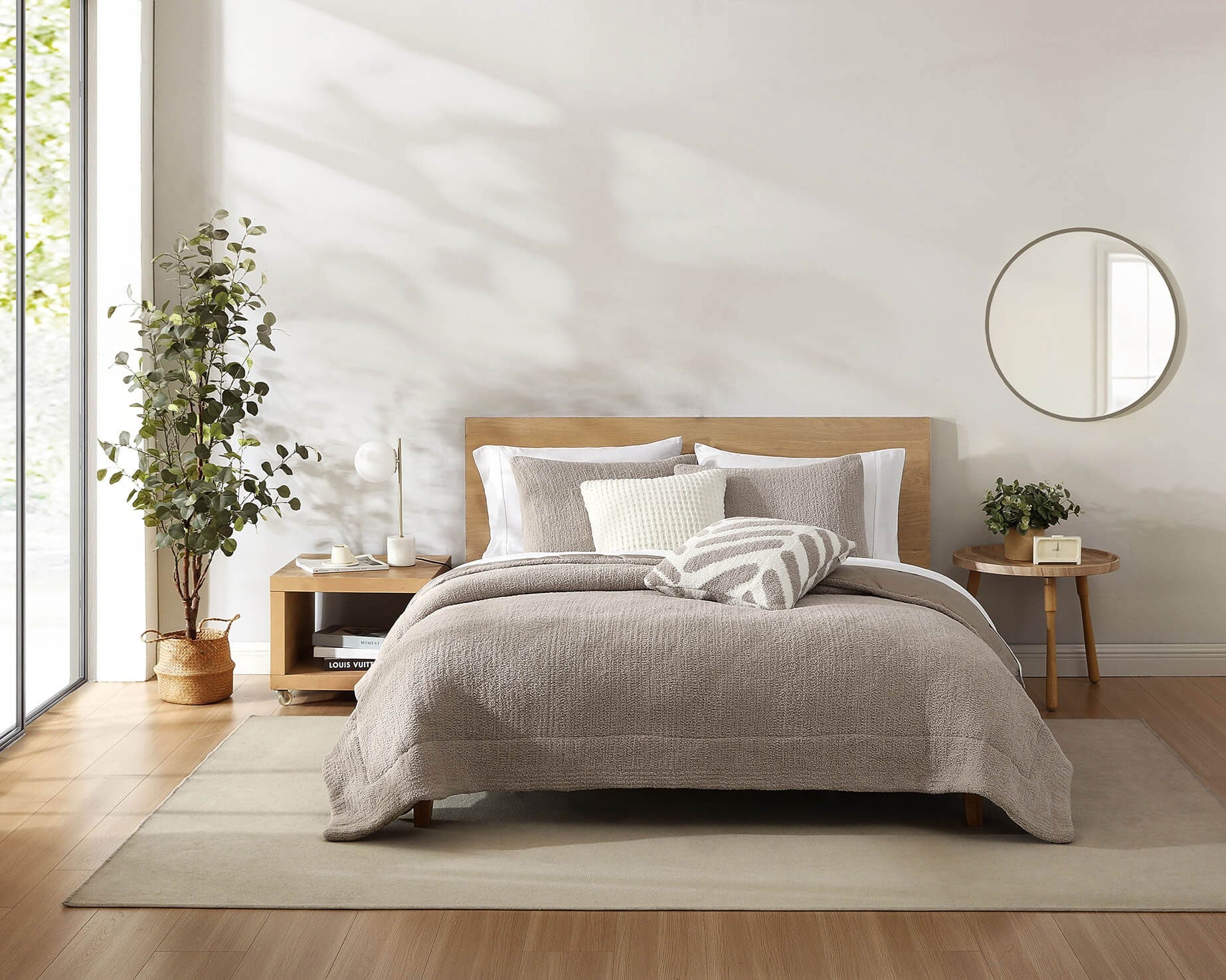 Set of 2 fluffy Snug pillow shams