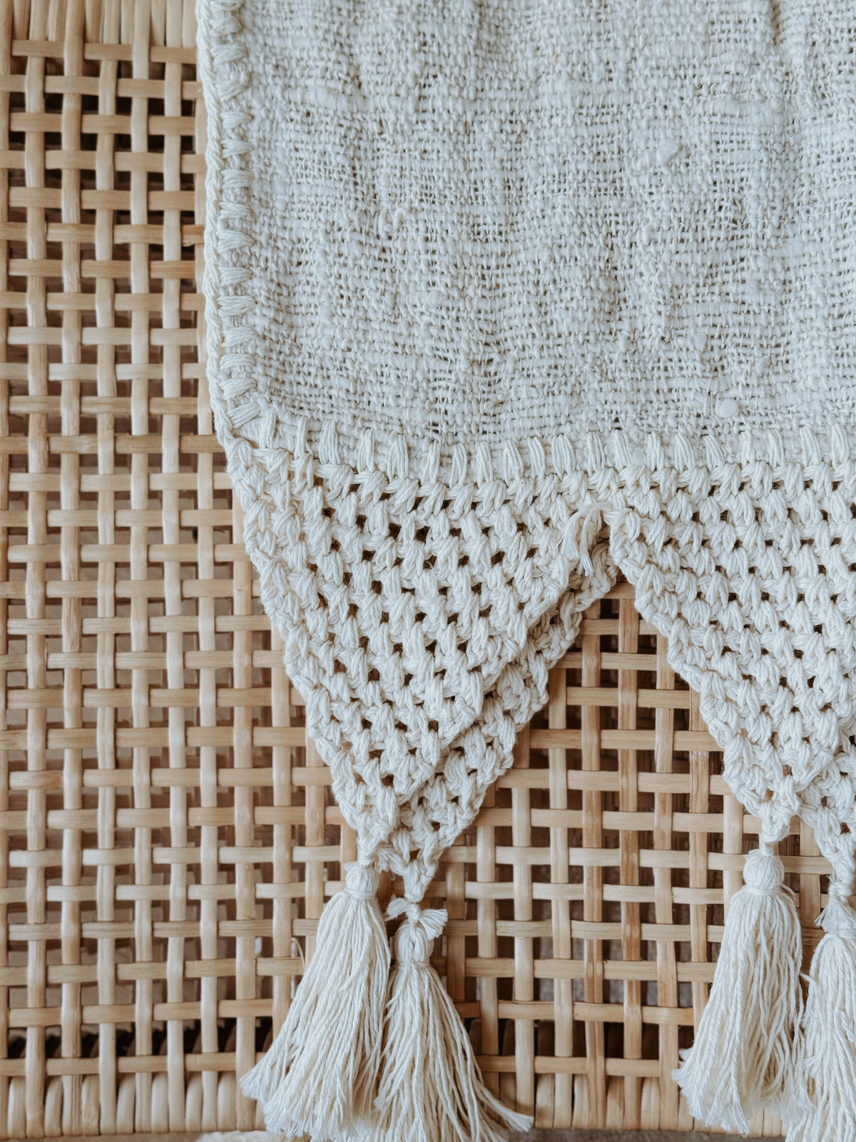 Mira natural macramé cotton throw – view 4