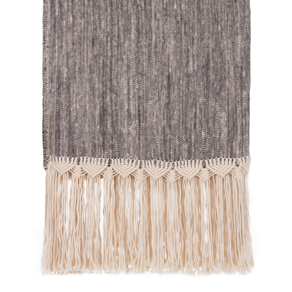 Black Mountain macramé cotton throw – close-up