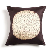 Shunya Black shibori print mulberry silk pillow cover, 20x20 – One Affirmation