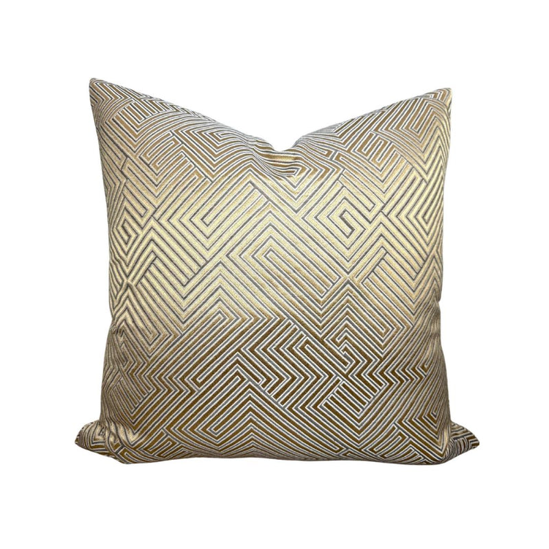 Maze Velvet Pillow Cover in Golden