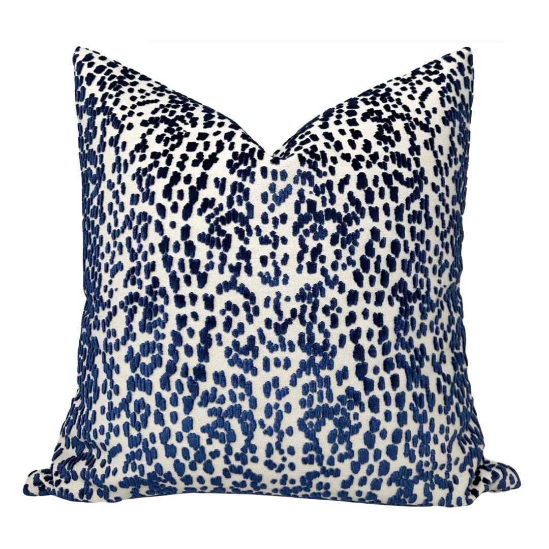 Les Touches Velvet Pillow Cover in Blue