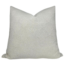 Inverse Scalloped Woven Pillow Cover in Natural