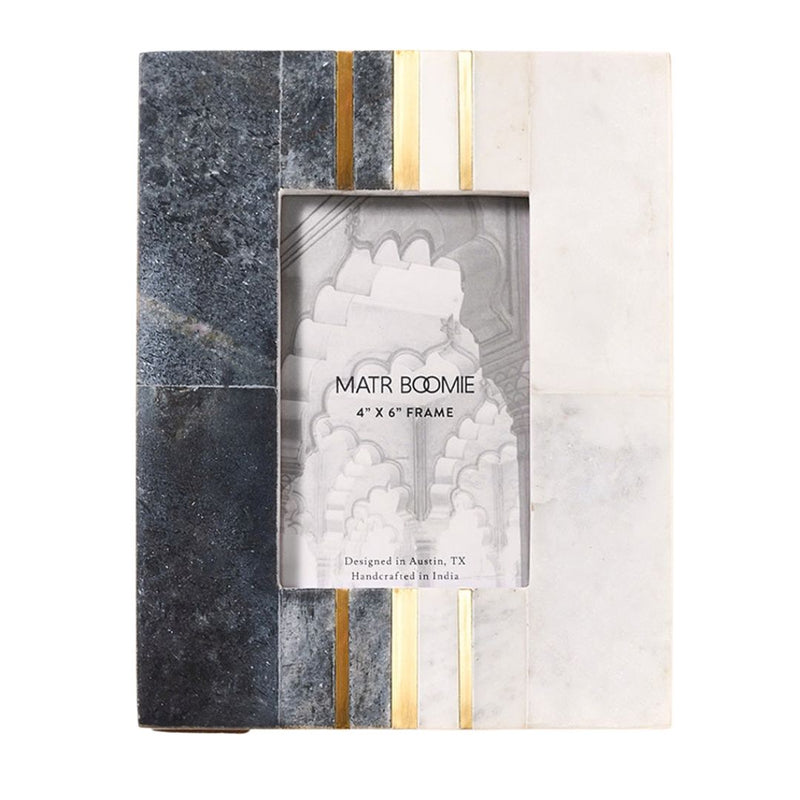 Sammita 4x6 Black & White Picture Frame - Hand Carved Marble