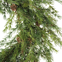 PINE NEEDLE WREATH CLOSE UP