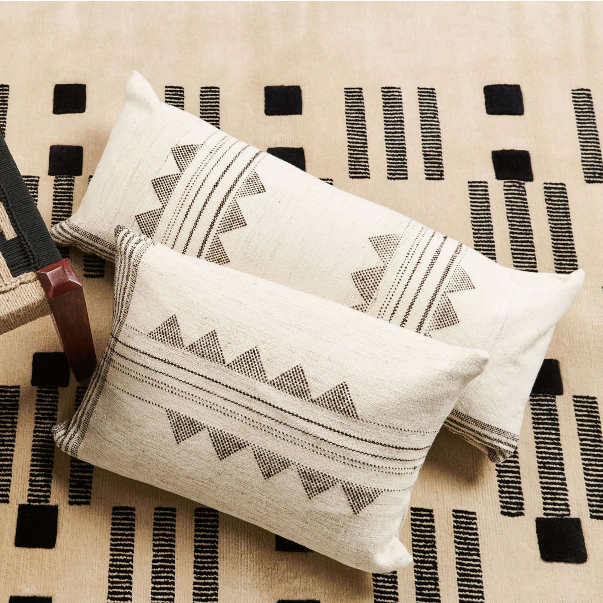 Kora white and black handloom small lumbar pillow cover, 15x25 – One Affirmation