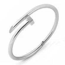 Sahira Jewelry Design Axel Nail Bracelet