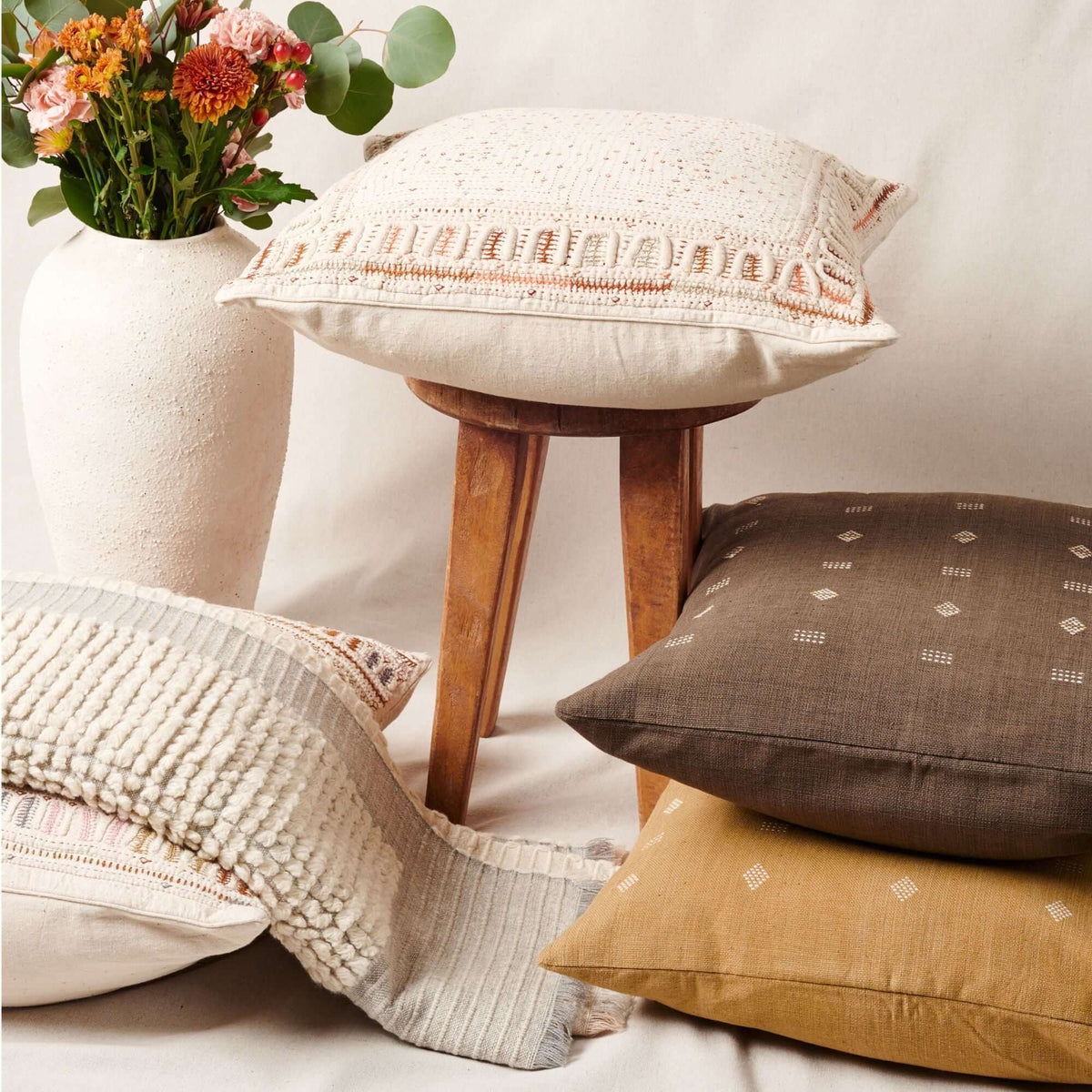 Butterscotch white textured plush merino handloom throw – One Affirmation