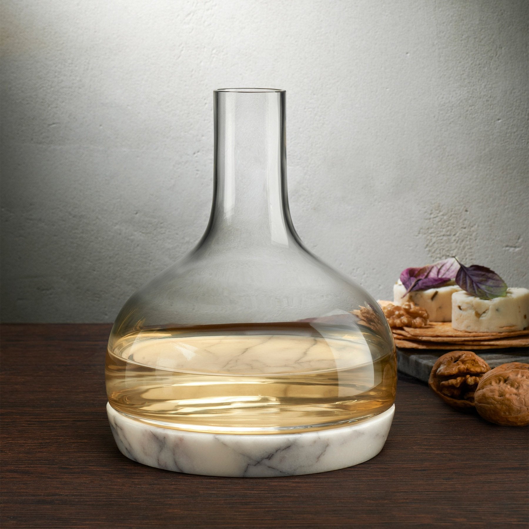Elegant marble and crystal carafe – NUDE Chill Collection