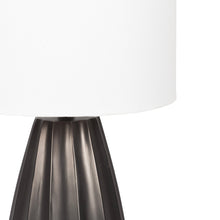 Ciji Scalloped Table Lamp