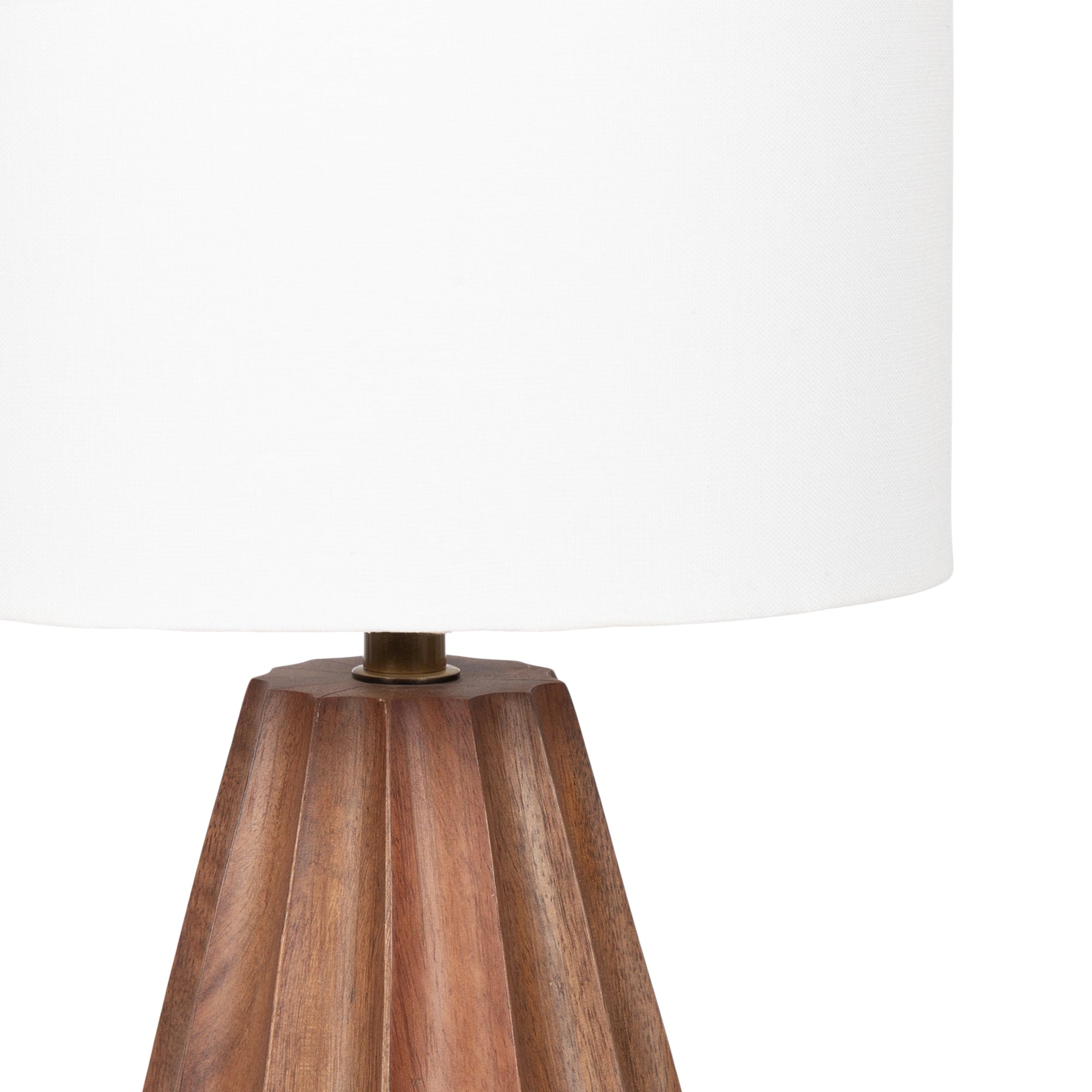 Ciji Scalloped Table Lamp