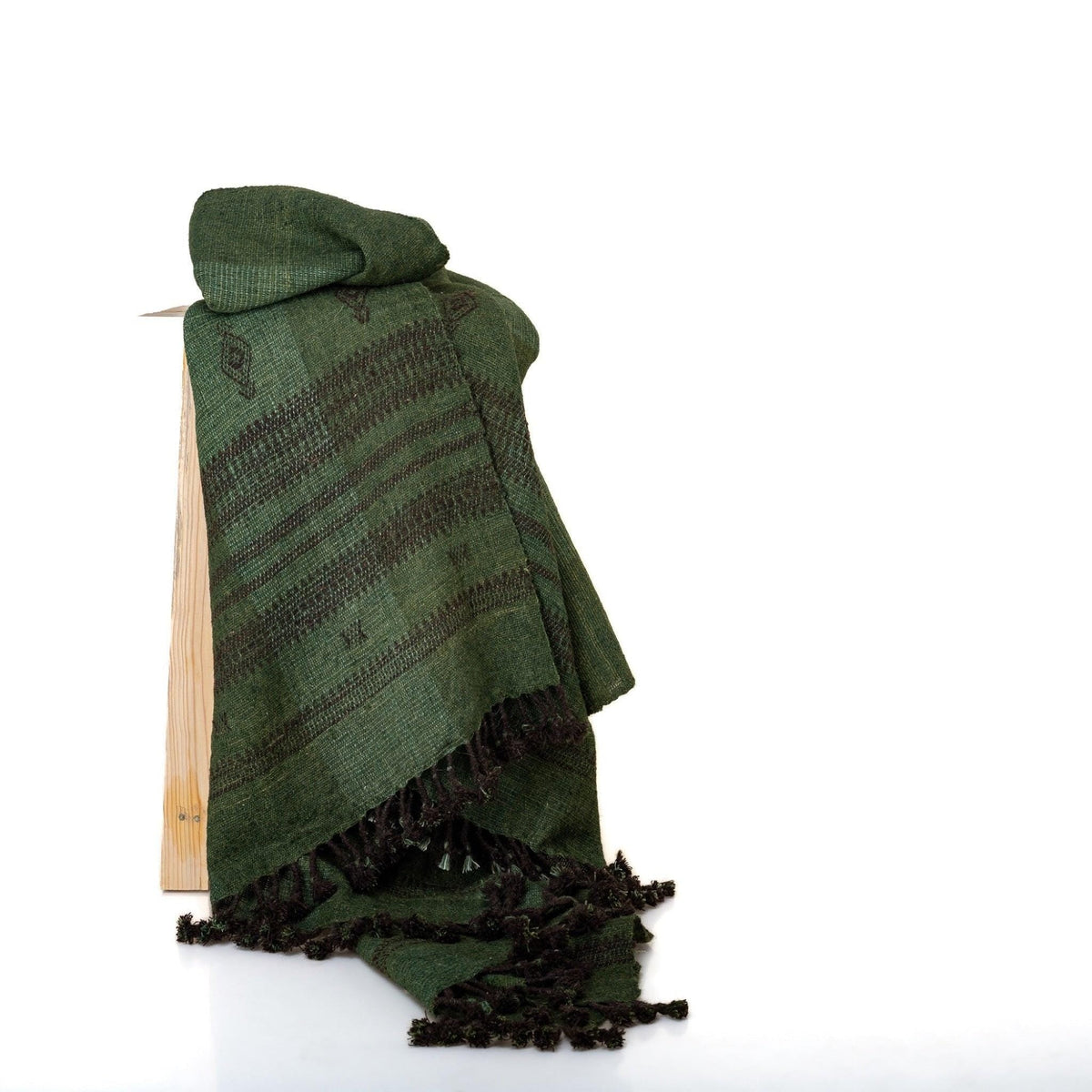Basil deep green handwoven Indian wool throw blanket – view 5