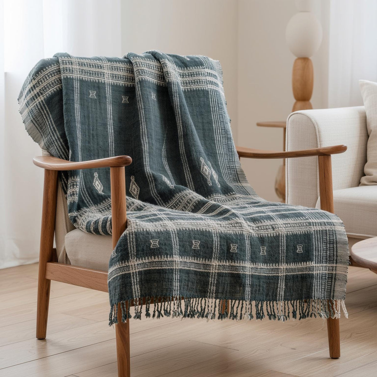 Onyx charcoal black handwoven Indian wool throw blanket – view 7