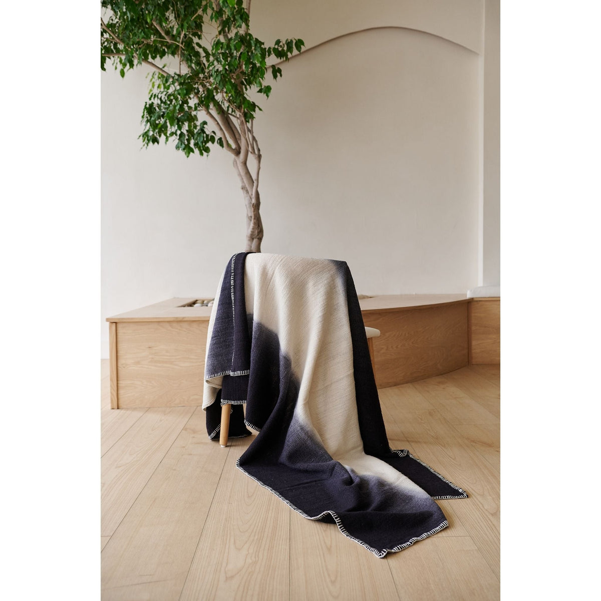 Ink black and white handwoven merino wool throw blanket – One Affirmation