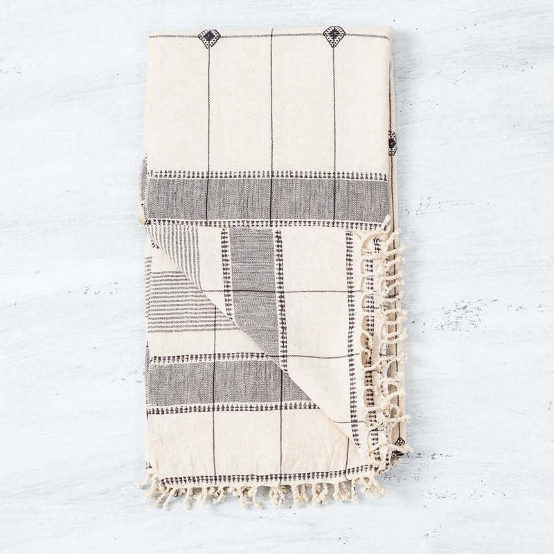 Mool off white handwoven organic cotton king size bedspread – One Affirmation