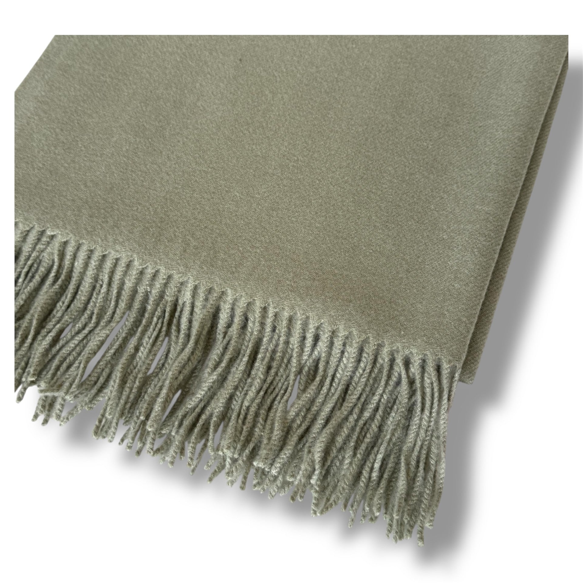 Cozy polyester throw blanket for sofa, bed, or armchair