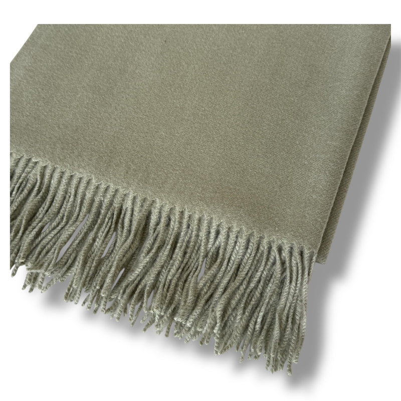 Cozy polyester throw blanket for sofa, bed, or armchair