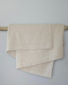 The Nest microfiber throw blanket in Sand