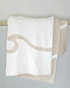 Wave microfiber throw blanket with coastal wave pattern – view 3