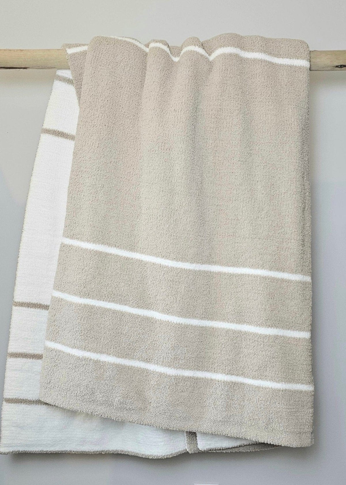Ultra-Plush double-sided throw blanket in warm grey stripe – view 5