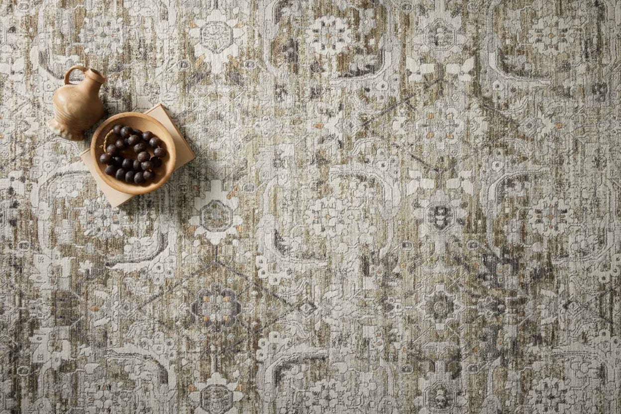 Leah Ivy / Cream Rug