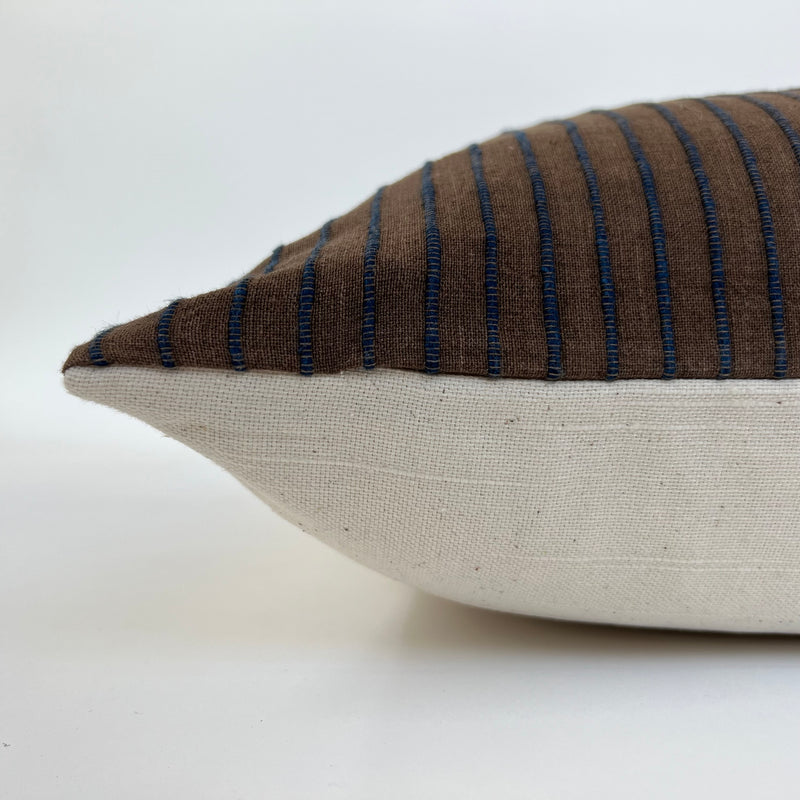 Felix Pillow Cover corner