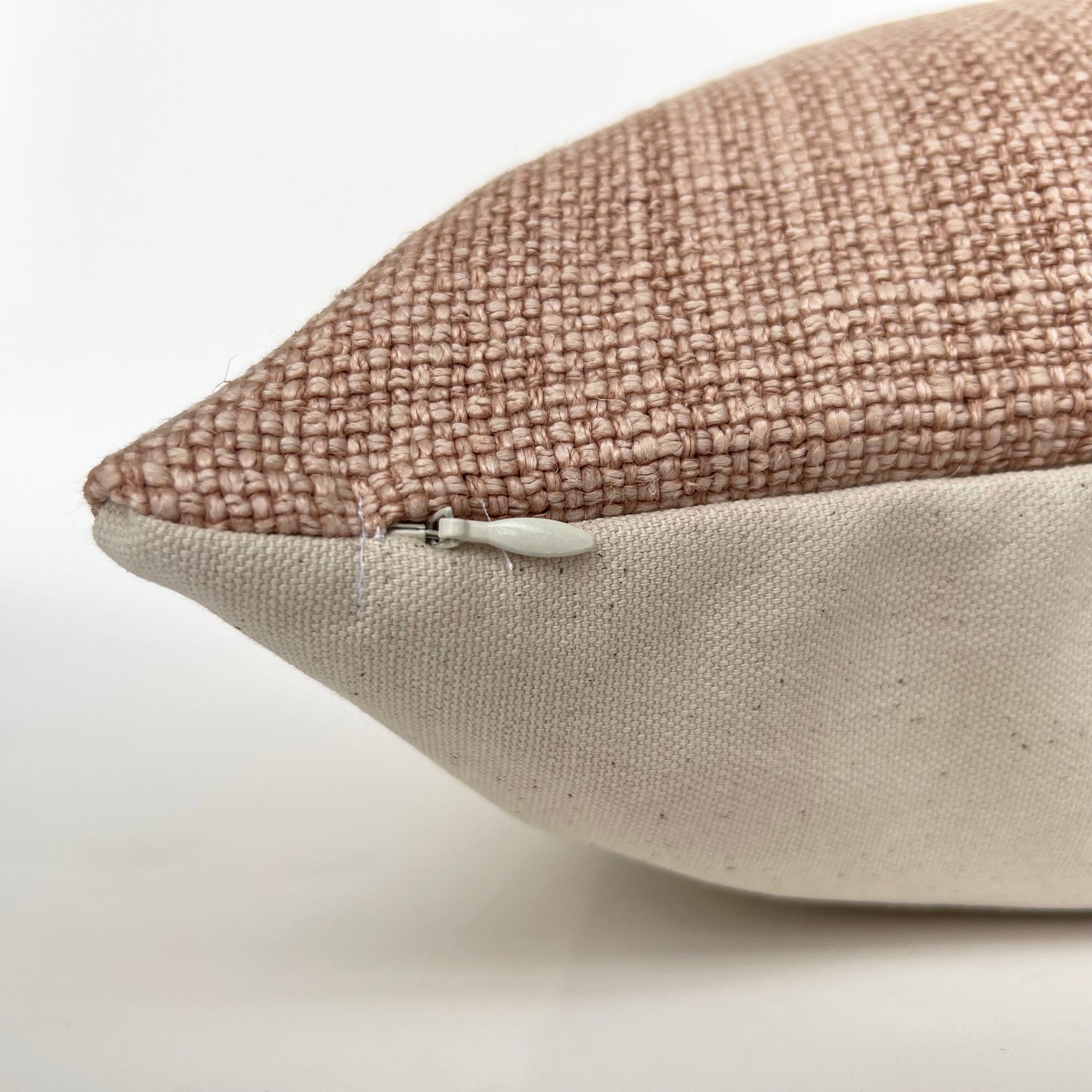 Ardennes Sonrojo Pillow Cover