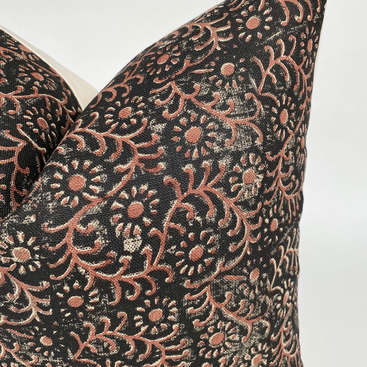 Noir Saffron Pillow Cover