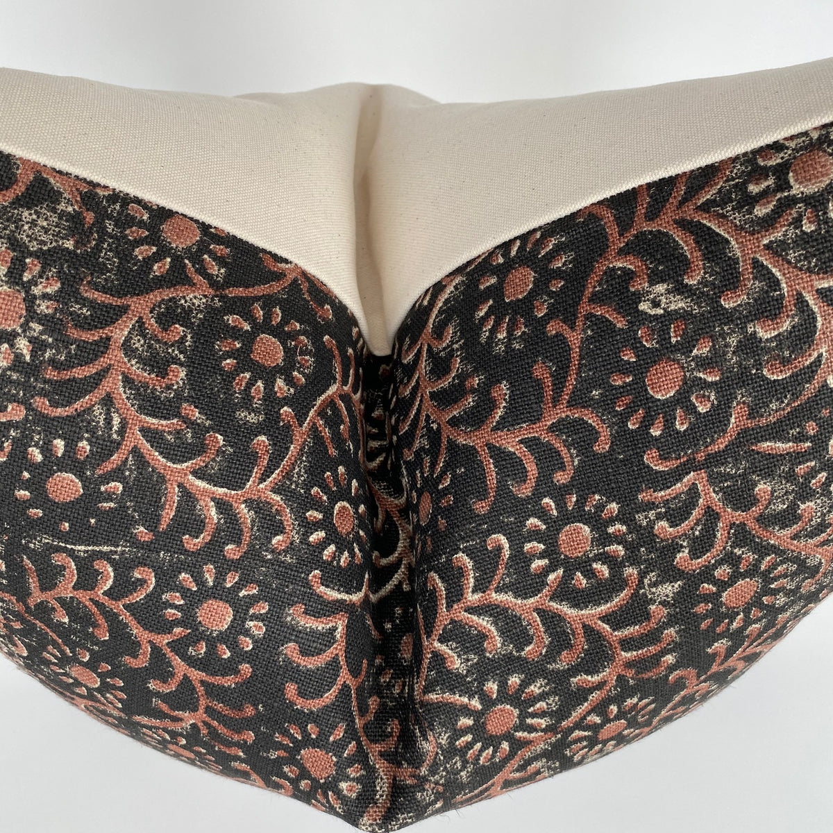 Noir Saffron Pillow Cover