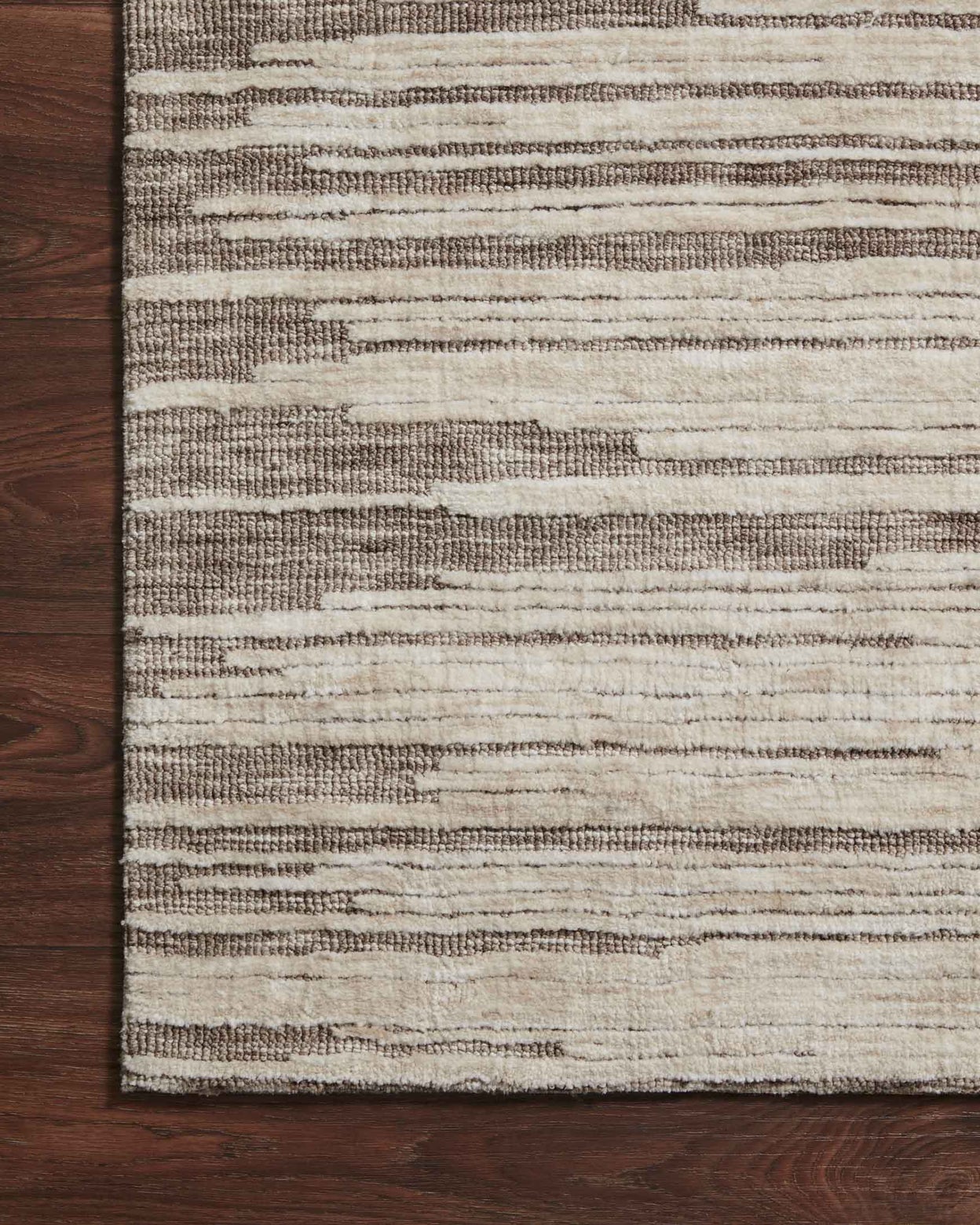 Bella Tan / Brown Rug
