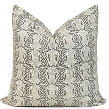 Olivia Floral PIllow Cover