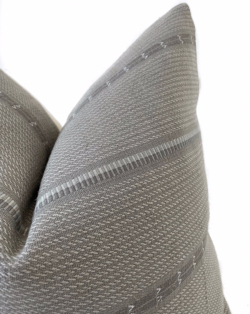 Poncho Nublado Pillow Cover in 20x20