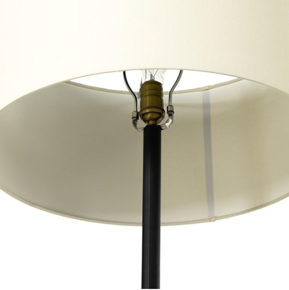 Warren Table Lamp