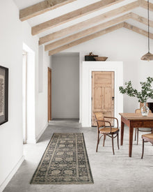 Heirloom Taupe / Taupe Rug