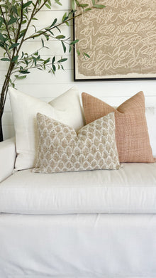 Avila Pillow Set